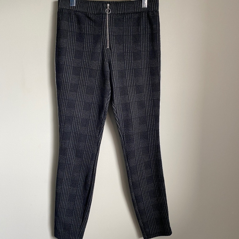 SIMONS Women's Black/Gray Geometric Office‎ Leggings Size Medium Stretchy Pants